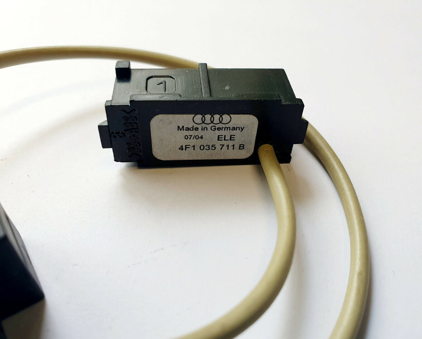 Original Audi Mikrofonkabel 4F1035711B für Audi A6 S6