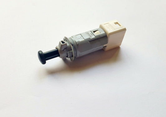 HELLA Bremslichtschalter 6DD008622-371 Schalter Bremslicht